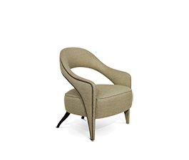 Inviting warmth into the palette, Toast is a quintessential Fall shade that acts as another anchor for the London palette.